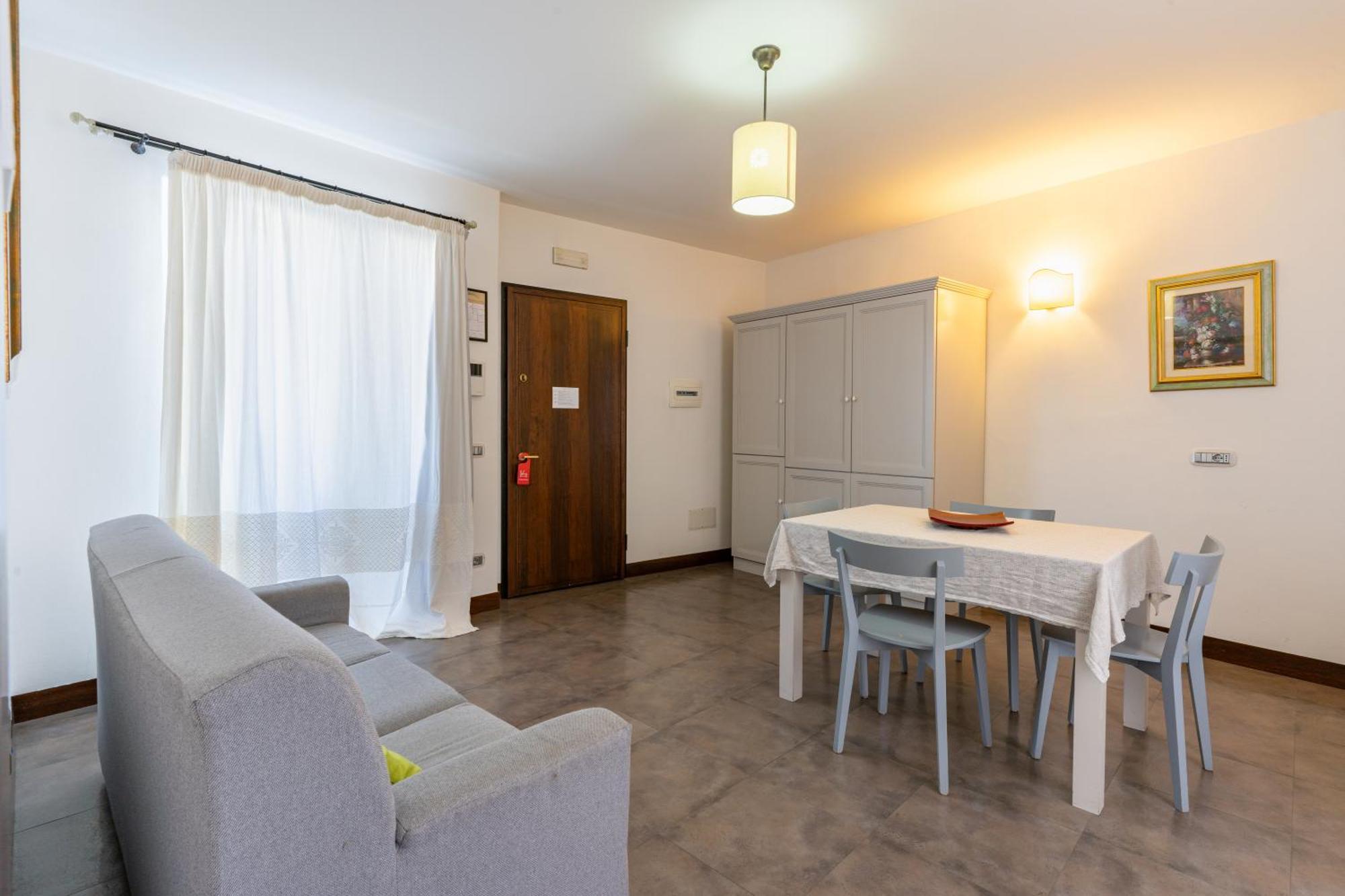 Albergo Residenziale La Corte Tortoli Exterior photo