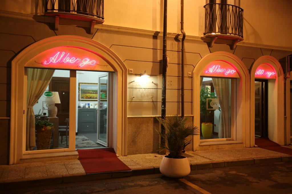Albergo Residenziale La Corte Tortoli Exterior photo
