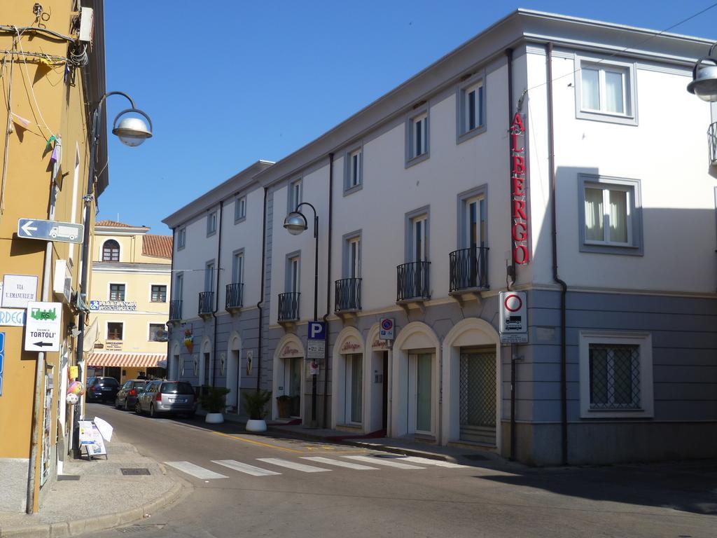 Albergo Residenziale La Corte Tortoli Exterior photo