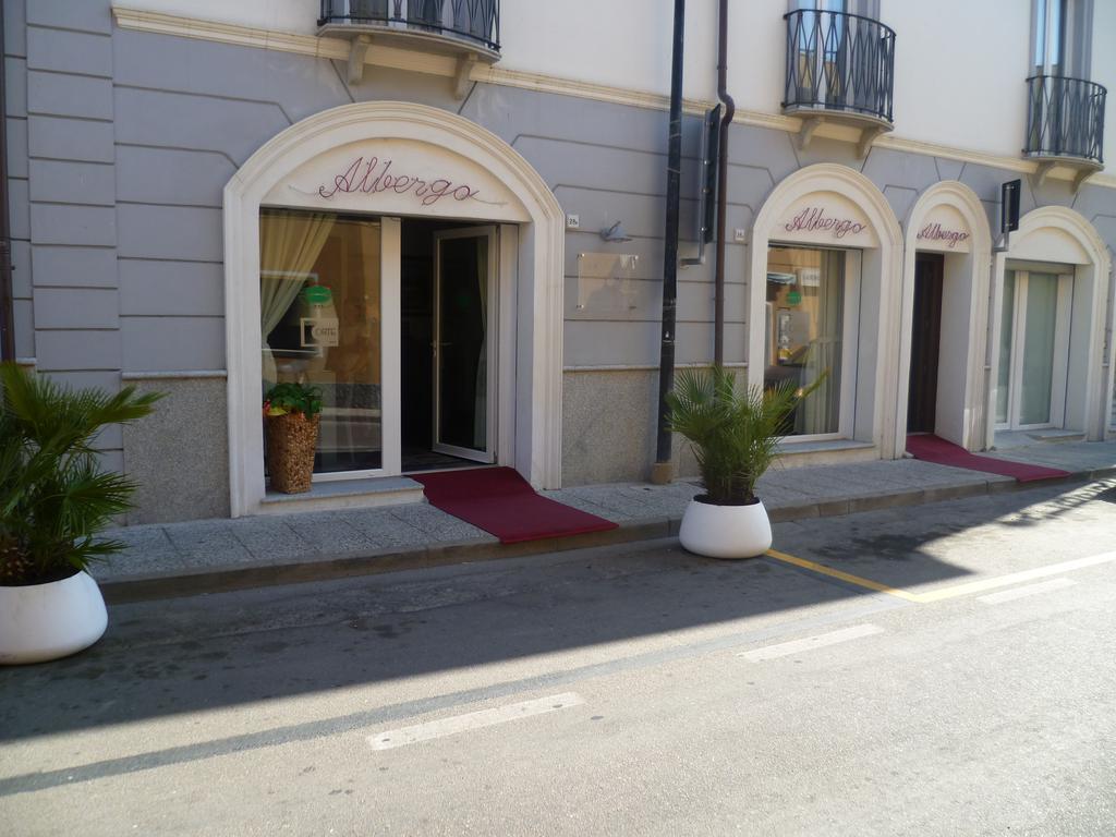 Albergo Residenziale La Corte Tortoli Exterior photo